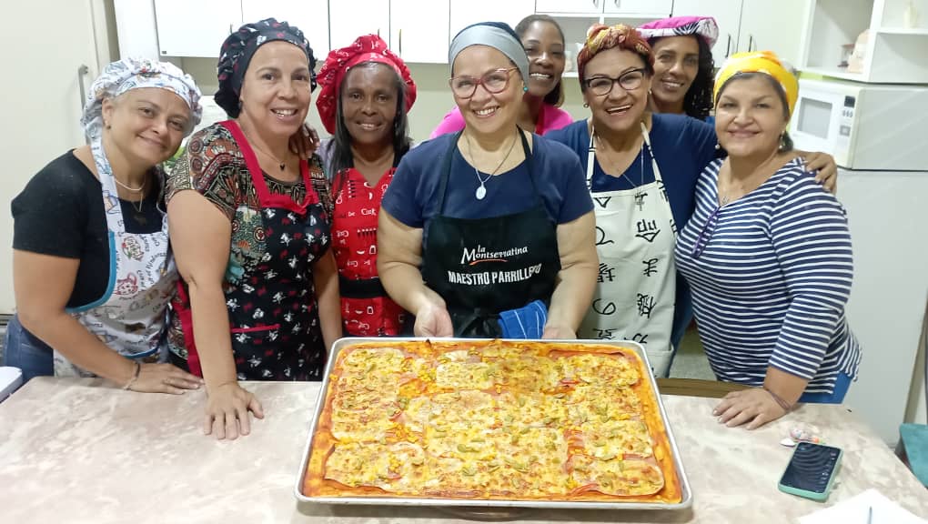 Talleres en arte y oficio — Centro Esperanza